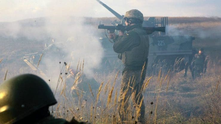 Conflictul din Ucraina a fost reluat! Atac cu mortier şi armament antitanc lansat de lângă Doneţk
