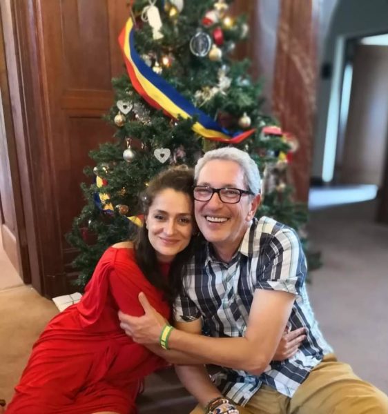 Andrei Zaharescu a fost infectat cu noua tulpină Sud-africană COVID-19. Cum se simte fostul prezentator tv 26 andreea berecleanu