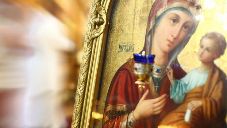 Calendar ortodox 15 august 2021. Creștinii sărbătoresc astăzi Adormirea Maicii Domnului