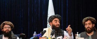 Talibanii au organizat prima conferință de presă! ”Emiratul Islamic nu se va răzbuna pe nimeni. Nu mai vrem conflicte”