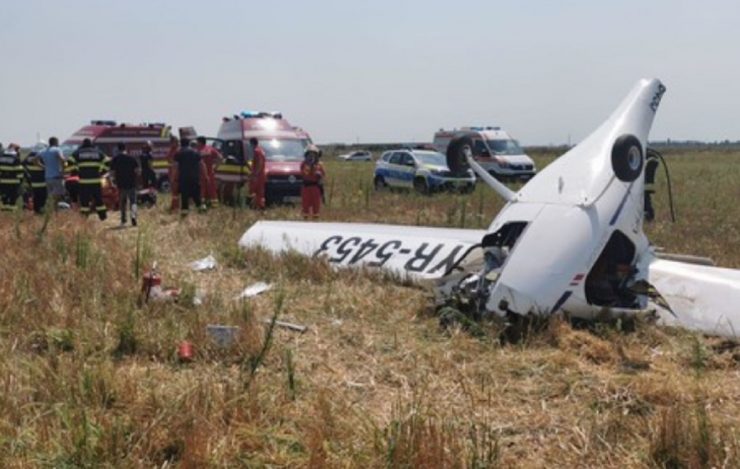 Accident aviatic la Chitila. Un afacerist român pilota avionul 25