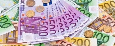 Euro atinge un maxim istoric. Cât de mult a urcat față de leu