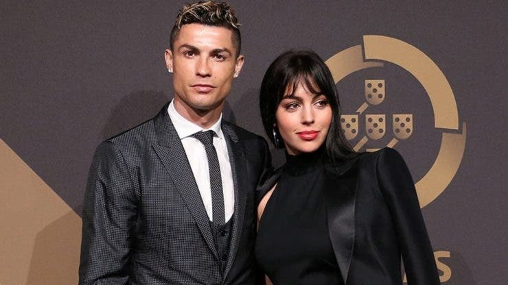 Mama lui Ronaldo nu o acceptă pe Georgina Rodriguez