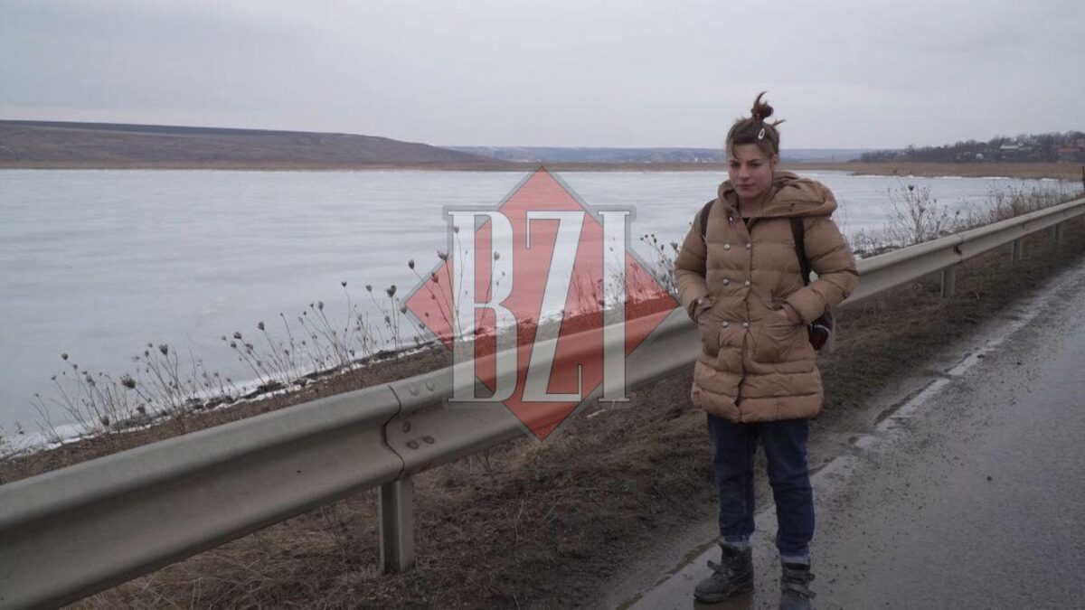 Povestea emoționantă a unei eleve din Iași. Bianca merge 26 km pentru a ajunge la școală 26 Bianca