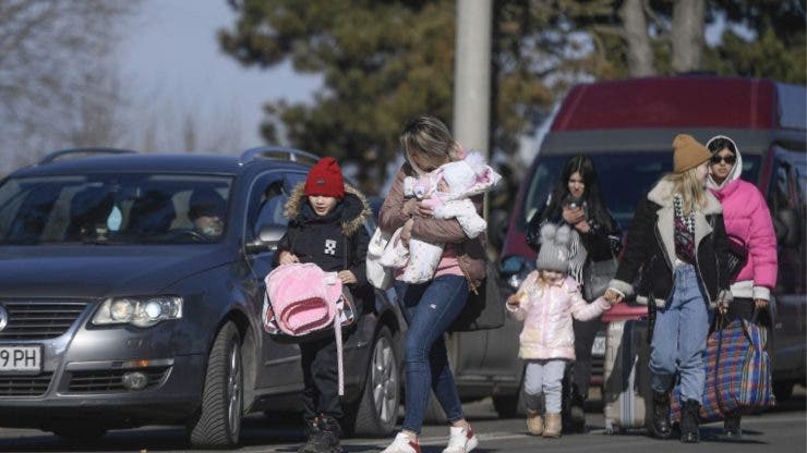 Drama unei mamei din Ucraina cu copilul în cărucior