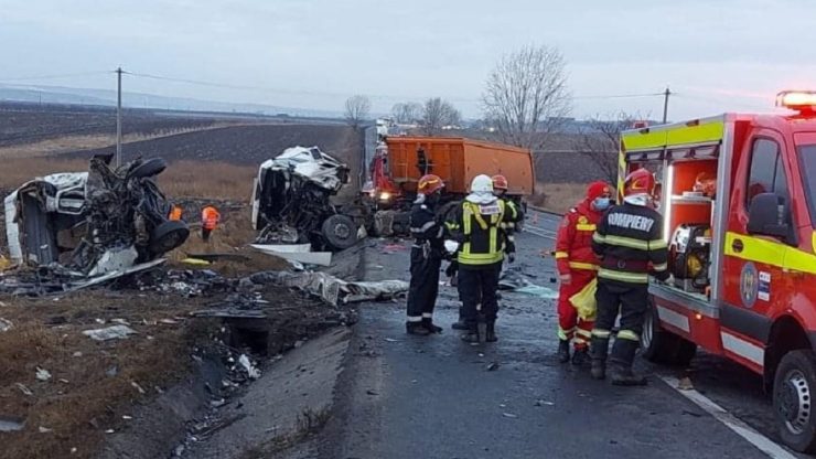 Minune după accidentul tragic din Iași, în care și-au pierdut viața 7 oameni! Gravida care s-a aflat printre victime a născut 25