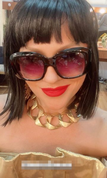 Cum arată Mirela Vaida brunetă și cu breton? Nimeni nu a mai văzut-o așa. Foto 26
