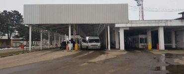 O femeie din Rusia căutată internațional, reținută în PTF Siret