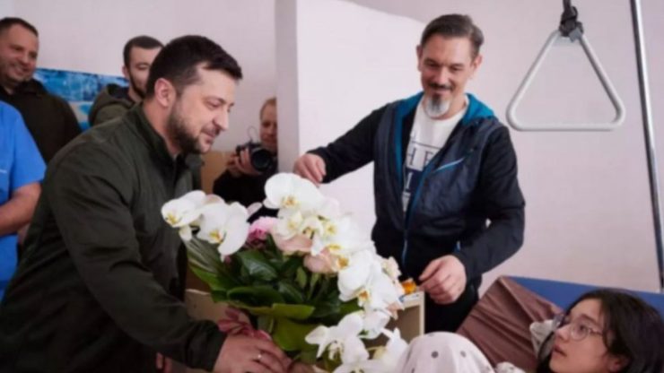 Povestea dramatică a unei adolescente din Ucraina care a încasat 12 gloanțe pentru a-și apăra fratele