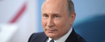 Vladimir Putin, declarat inapt de KGB