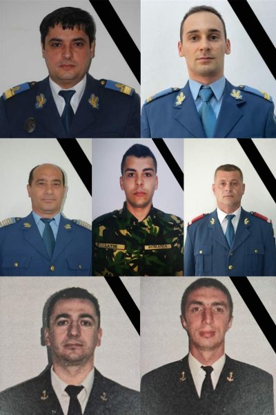 Ei sunt cei şapte militari din elicopterul IAR 330-Puma prăbuşit în Constanţa, în timp ce încercau să-și salveze un alt coleg 26