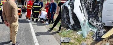 Accident teribil între două microbuze, la Teregova în Caraș-Severin.