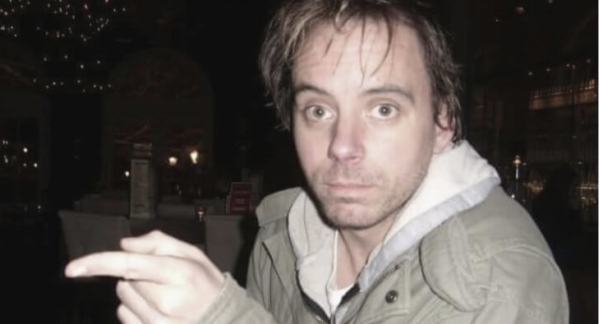 FOTO/VIDEO Cu câțiva ani în urmă, locuia într-o cutie de carton. Acum este un CEO care îi angajează pe cei fără adăpost 26 Cu câțiva ani în urmă
