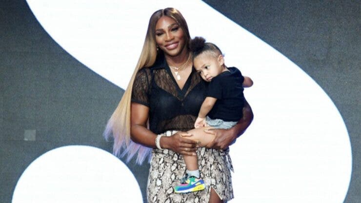 Serena Williams i-a angajat fiicei sale de patru ani un antrenor personal de tenis