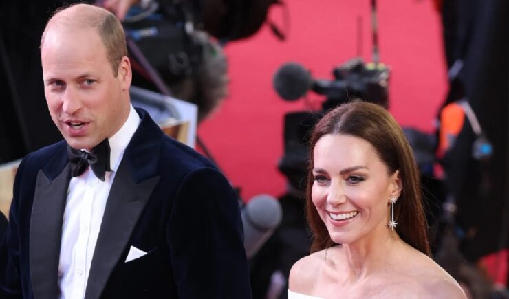 Kate Middleton și Prințul William uimesc cu apariția lor la premiera Top Gun: Maverick. Tom Cruise s-a alăturat familiei regale 25 Kate Middleton