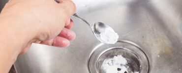 Ce să folosim pentru desfundarea chiuvetei. Trucuri simple și ieftine