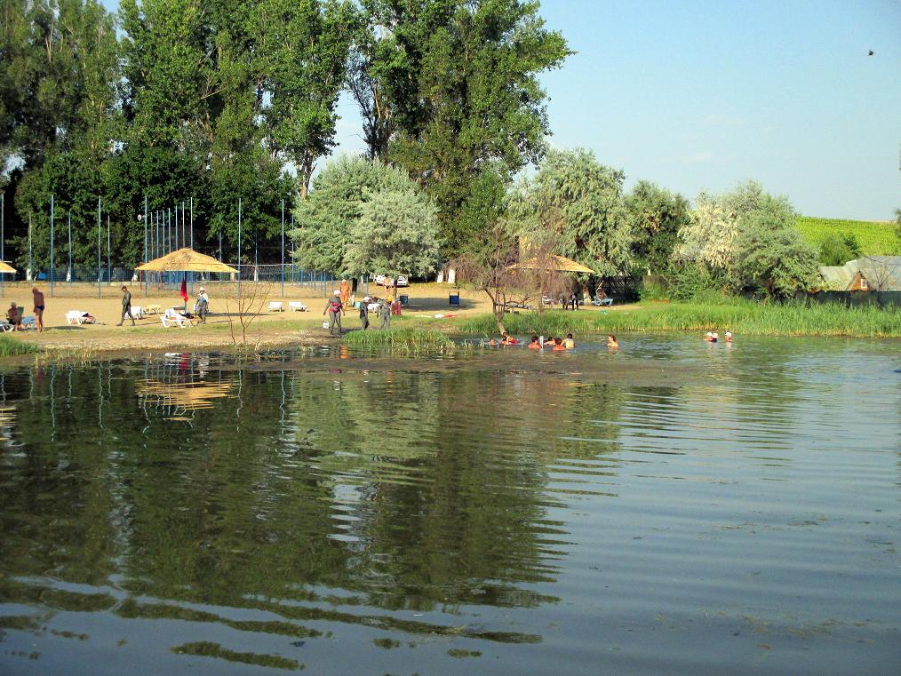Aurul negru de la Balta Albă. Turiștii spun că face minuni 26 aur negru