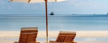 Patronii de pe litoral se plâng că turiștii nu merg la terase, restaurante și s-au ”șmecherit”