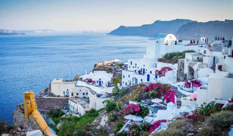 Ce a pățit o familie de români cu trei copii mici atunci când au ajuns în vacanță, în Grecia. Au intrat imediat în panică și au cerut ajutor 25