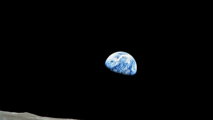 Cea mai clară și îndepărtată imagine a Universului, realizată de telescopul James Webb