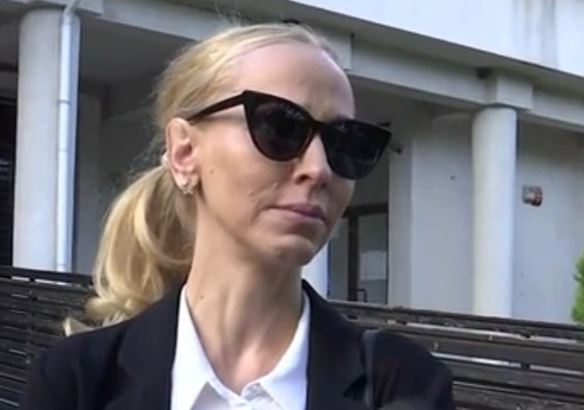 Anca Neacșu a izbucnit în lacrimi după pronunțarea divorțului: „Mă gândesc că .... Părinții sunt cei care suferă” FOTO 26 Anca Neacșu