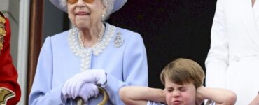Prințul Louis nu participă la funeraliile străbunicii lui, Regina Elisabeta a II-a, spre deosebire de frații lui. Care e motivul
