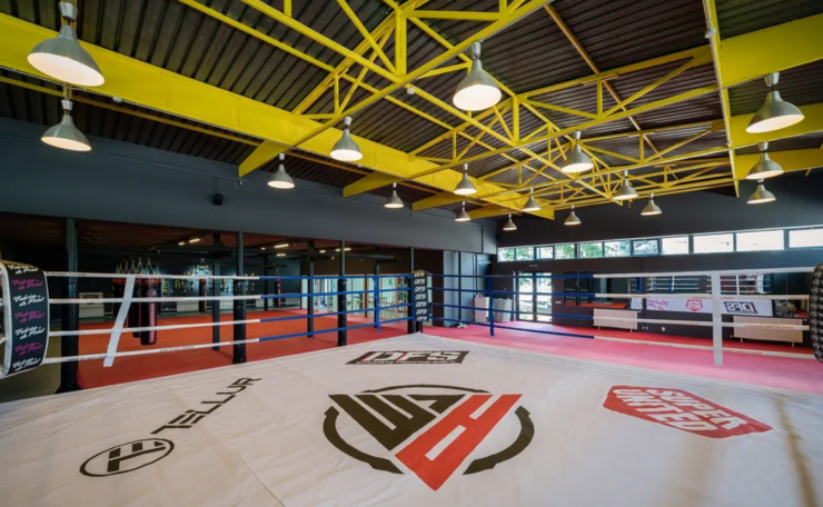 Cum arată Academia lui Cătălin Moroșanu. Cât costă să mergi la sala sportivului FOTO 25 Cum arată Academia lui Cătălin Moroșanu. Cât costă să mergi la sala sportivului FOTO