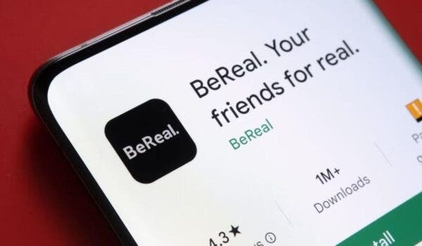 BeReal nu are un super-algoritm și nu scoate în față cele mai populare postări. Dar este clar că a dat
