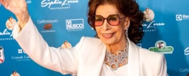 Sophia Loren și-a deschis restaurant la Milano. Mădălina Ghenea, prezentă la marele eveniment. Ce ținută a purtat 29 Monden
