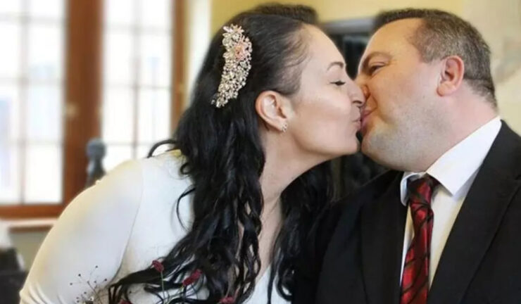 Cum l-a cucerit o româncă pe unul dintre bodyguarzii reginei Olandei. Sunt căsătoriți și au împreună o fetiță 25