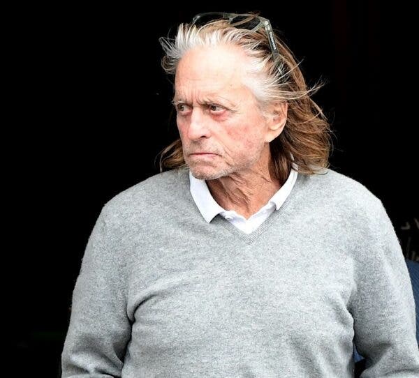 La 78 de ani, Michael Douglas și-a făcut o schimbare care i-a determinat pe fani să îl critice: „Hidos”. Cum arată actorul