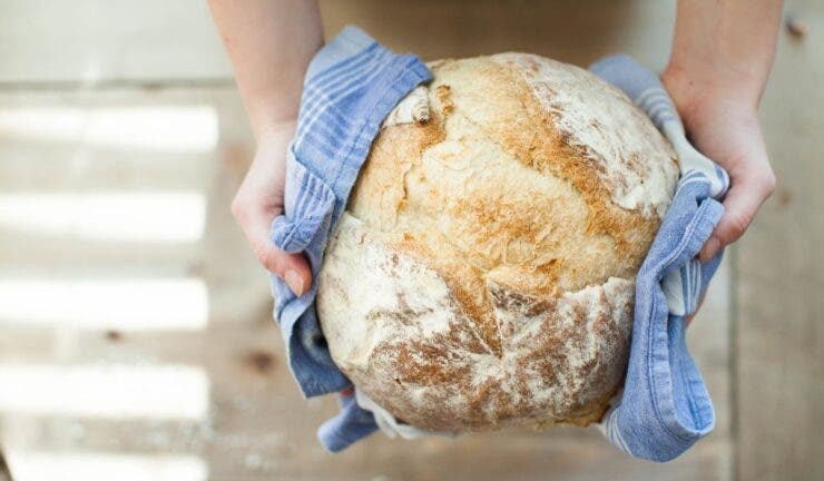 Ce se întâmplă dacă mănânci prea multă pâine. Afecțiunile medicale care apar