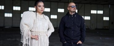 Eugenia Nicolae și PUYA lansează „Trei în lume”, a treia piesă din trilogia dedicată marii interprete Maria Lătărețu 33 Monden