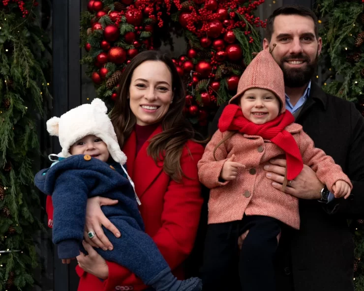 Ce familie frumoasă are fostul principe Nicolae! Fotografia de Crăciun care a cucerit internauții 25 tablou craciun principele nicolae