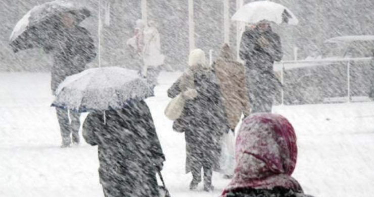 Furtuna Pia lovește România cu temperaturi neobișnuite, viscol și ninsoare. Crăciun alb în țară. Zonele vizate
