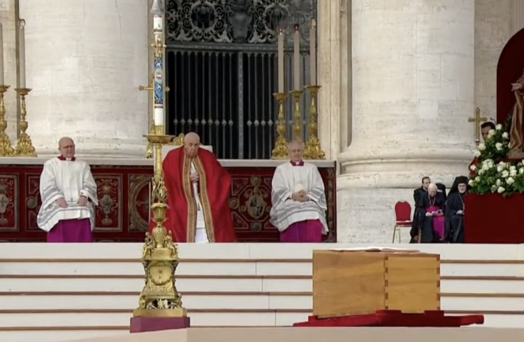 Fostul Papă Benedict al XVI-lea a fost înmormântat la Vatican. Funeraliile au fost conduse de Papa Francisc VIDEO