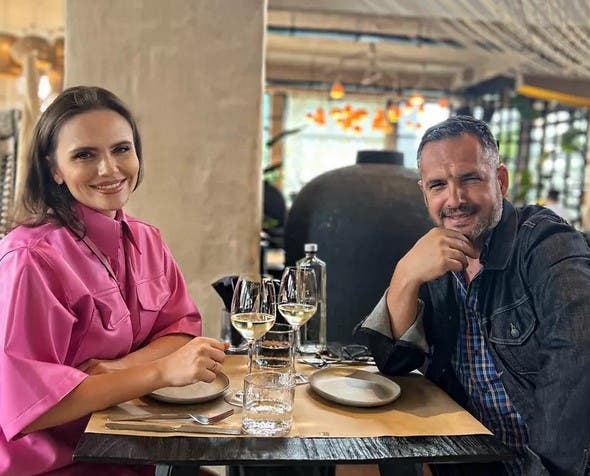 Cristina Șișcanu și Mădălin Ionescu au sărbătorit 12 ani de căsătorie! Cum au petrecut cei doi ziua: „Am dus copiii la bunici”. Ipostazele romantice în care s-au afișat