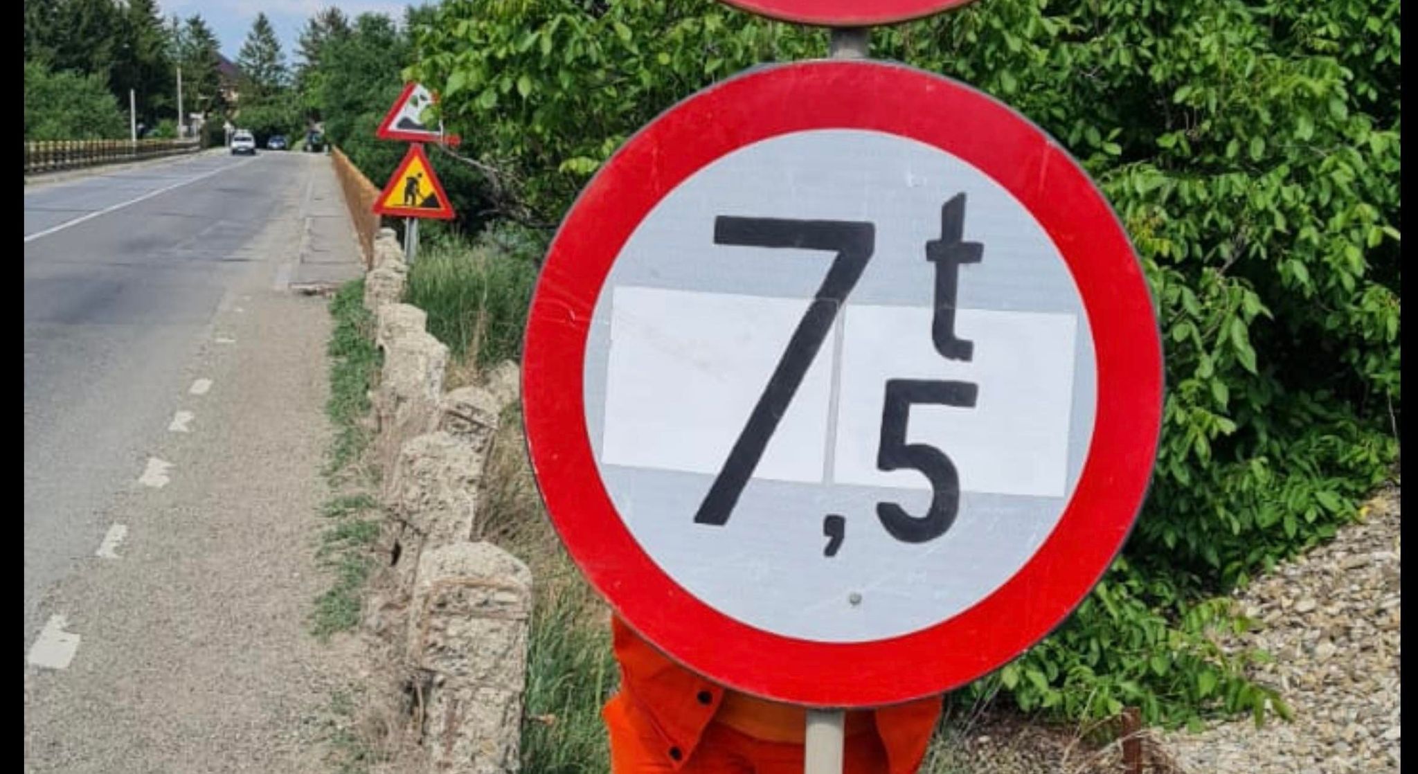 Vești proaste pentru șoferi! Greșeala care te-ar putea lăsa fără permis 26 Limită maximă de tonaj