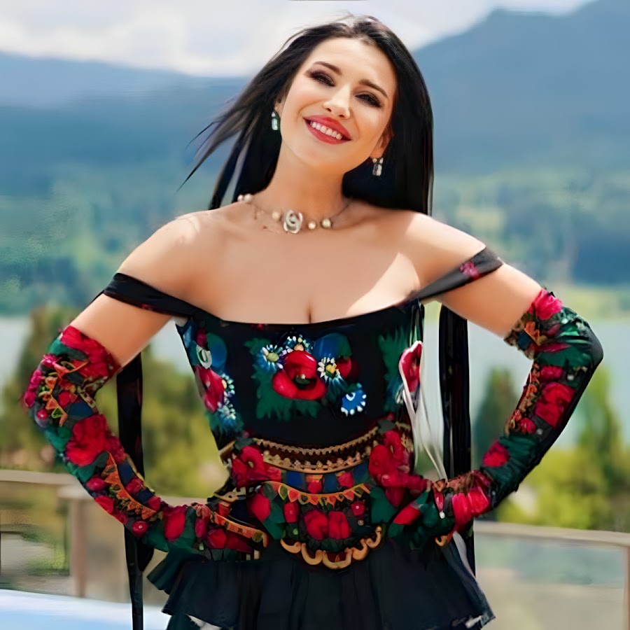 Cine este cântăreața Anuța Motofelea și de ce va fi amendată. Interpreta de muzică populară a ajuns în atenția oamenilor legii 26 Anuța Motofelea