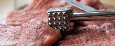 Cum să prepari cel mai bun șnițel! Trucul pentru un preparat gustos, de te lingi pe degete