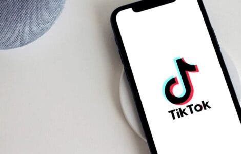 O nouă amenințare la adresa TikTok! Aplicația ar putea dispărea de pe iPhone și Android. Care este planul măreț al americanilor