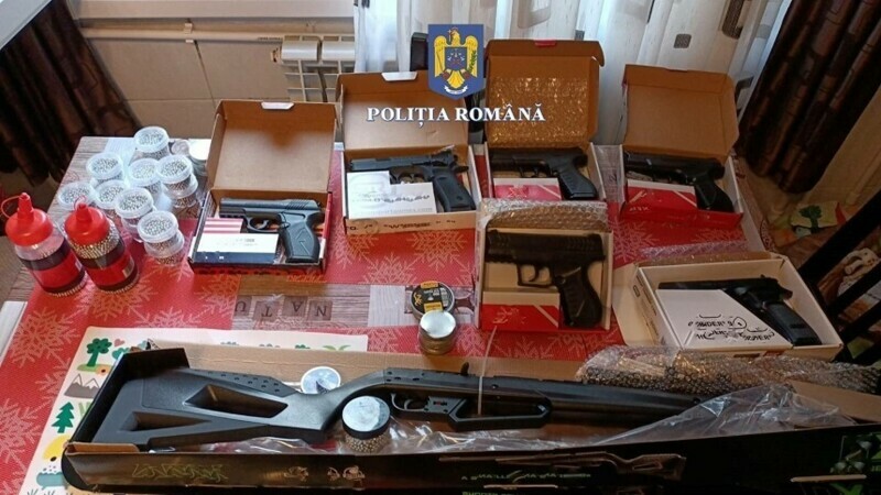 Situație halucinantă în Prahova. O avocată își învăța copiii să tragă cu arme comercializate ilegal 26 avocata prahova