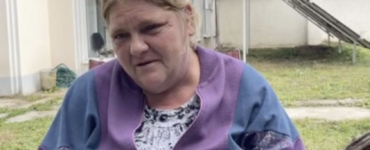 Simona, o femeie sărmană din Alba Iulia, a găsit un portofel cu bani și nu a stat pe gânduri. L-a înapoiat imediat proprietarei și a refuzat orice recompensă