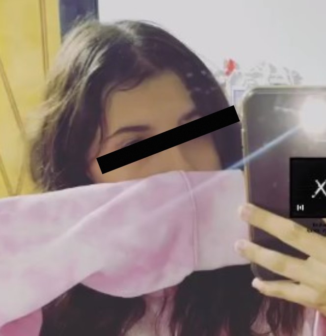 Ce posta cel mai des pe rețelele sociale Giorgiana, una dintre fetele care s-a sinucis în Lupeni? Ce semne făcea din mâini când era fotografiată 28 Giorgiana
