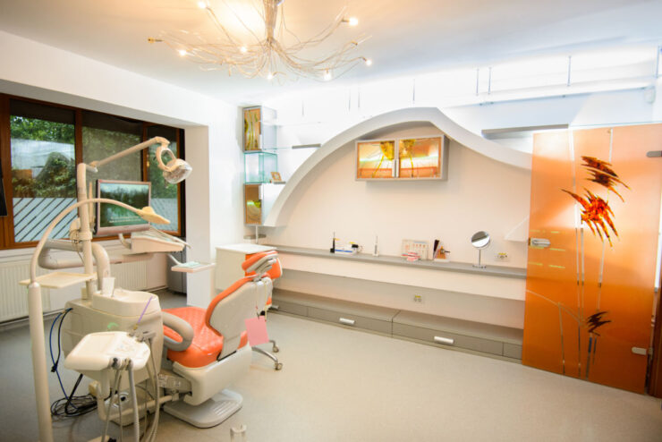 Dental West - Cele mai înalte standarde în domeniul stomatologic 25