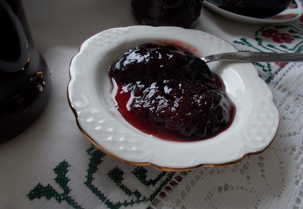 Magiun De Prune Rețetă Fără Zahăr. Așa îl Făceau Gospodinele Pe Vremuri
