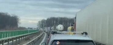 Protestul transportatorilor și fermierilor blochează Autostrada București-Ploiești: S-a format coloană de mașini de 6 km