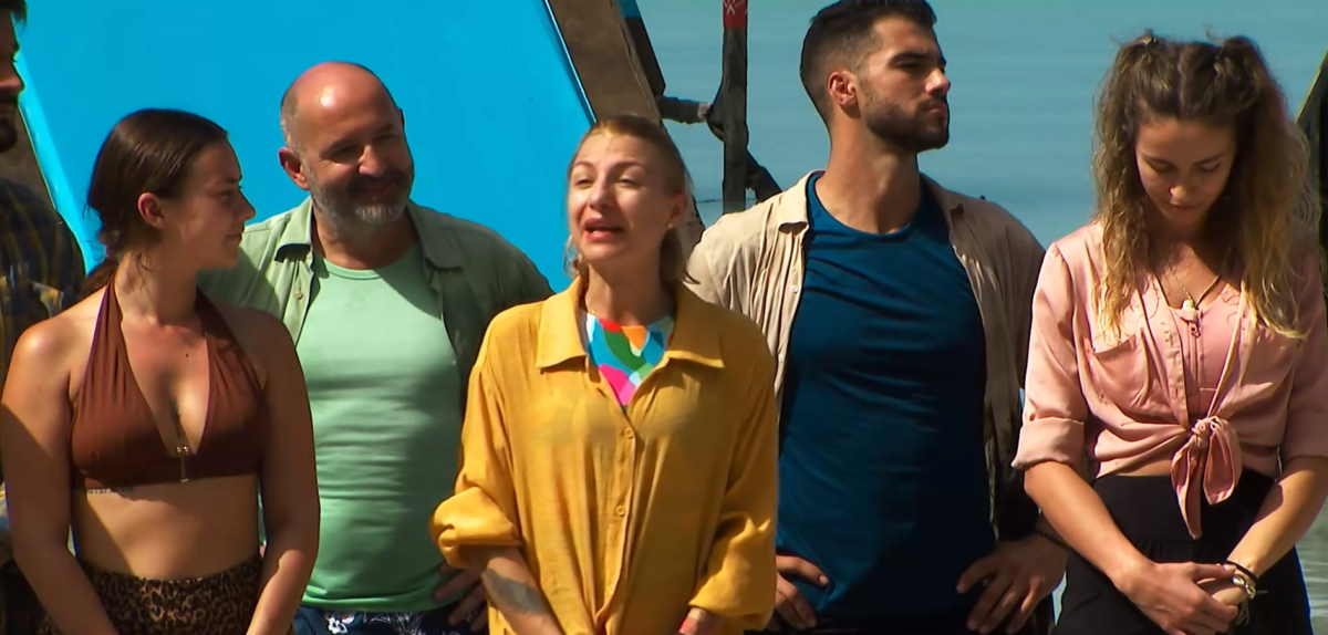 Prima concurentă de la Survivor All Stars care a avut nevoie de îngrijiri medicale. A căzut din picioare înainte să intre pe traseu 26 concurenti survivor all stars