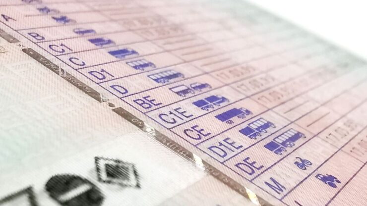 Ghidul complet pentru schimbarea permisului auto în 2024. Care sunt actele și procedurile necesare 25 acte schimbare permis auto 2024