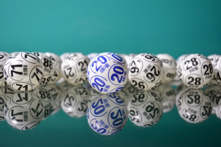 Cine este românul care a câștigat duminică seara aproape 13 milioane de euro la Loto. Omul și-a ridicat deja banii 25 Loto